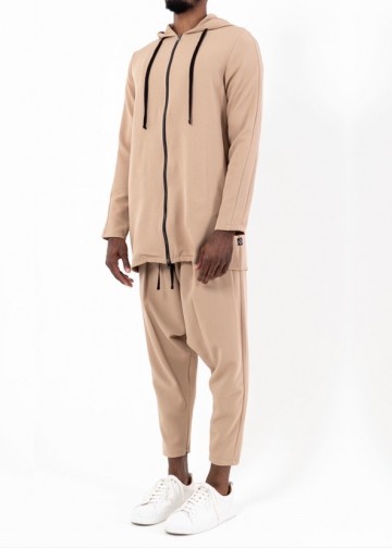 Beige trainingspak van emir