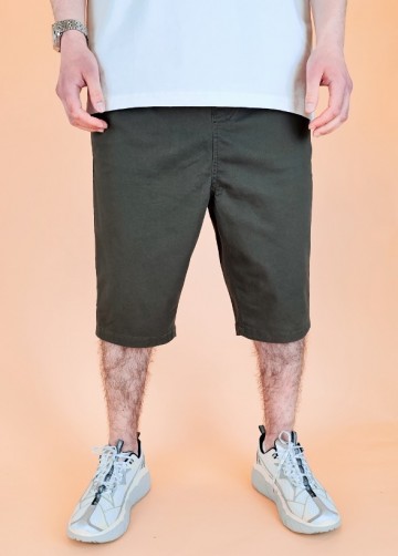 Bermuda chino basic donkergroen