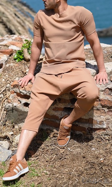 Zomeroutfit Azure Camel van Qaba'il