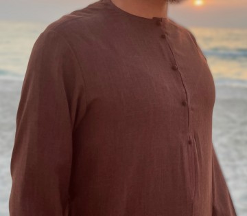 Emirati bruin imperial 4