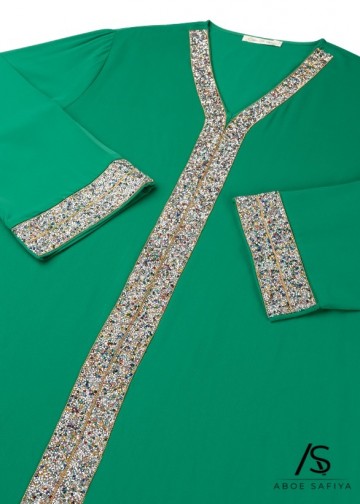 Feestjurk zayneb groen 2