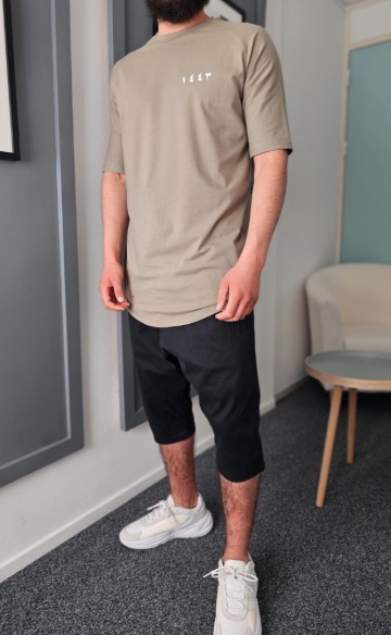 Kaki t shirt 1443 van qawy 3