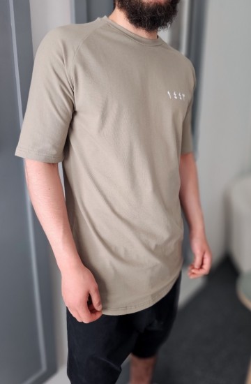 Kaki t shirt 1443 van qawy 5