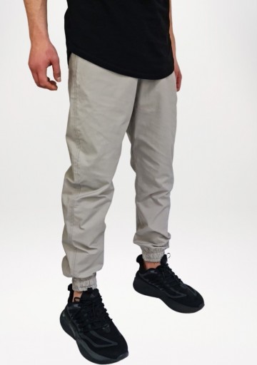 Lichtgrijze broek basic van al mirats 2