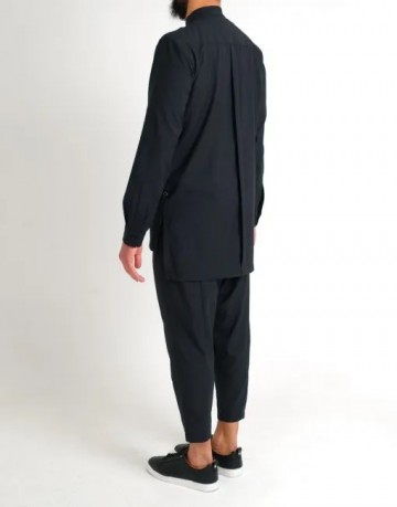 Newfit 30 zwart van emir 2