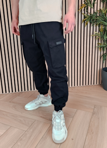 Revision zwart van al mirats 3