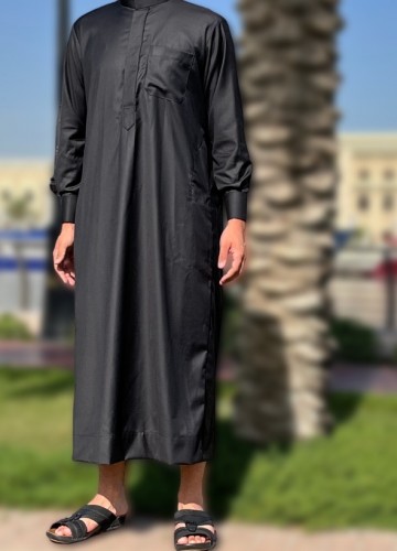 Saudi platinum zwart