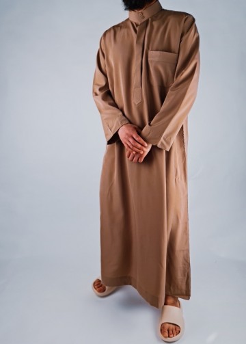 Saudi qamis riyadh bruin